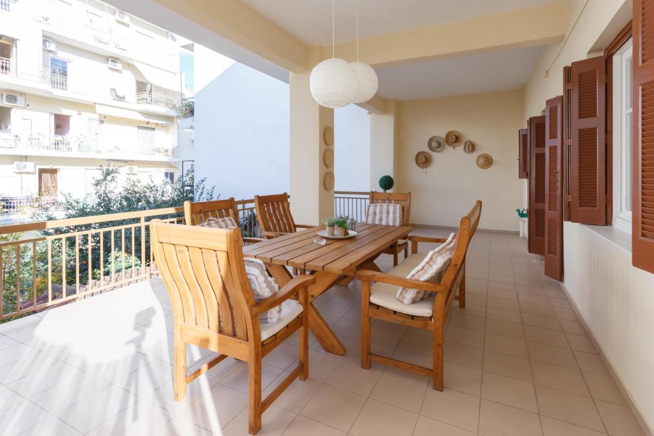 Centro Home كالاماتا المظهر الخارجي الصورة