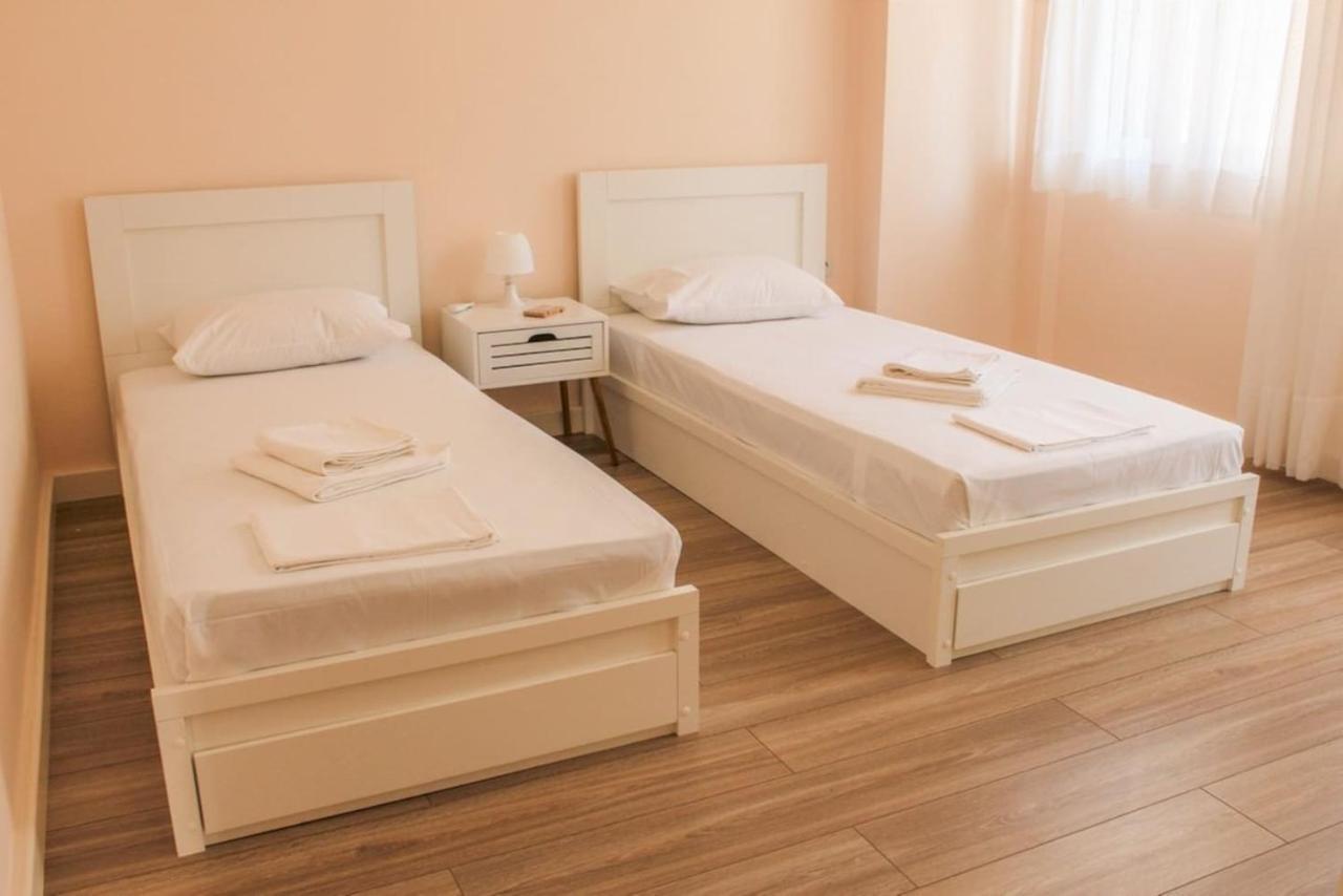 Centro Home كالاماتا المظهر الخارجي الصورة